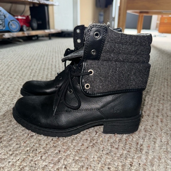 Women’s Leather Booties - Picture 1 of 3